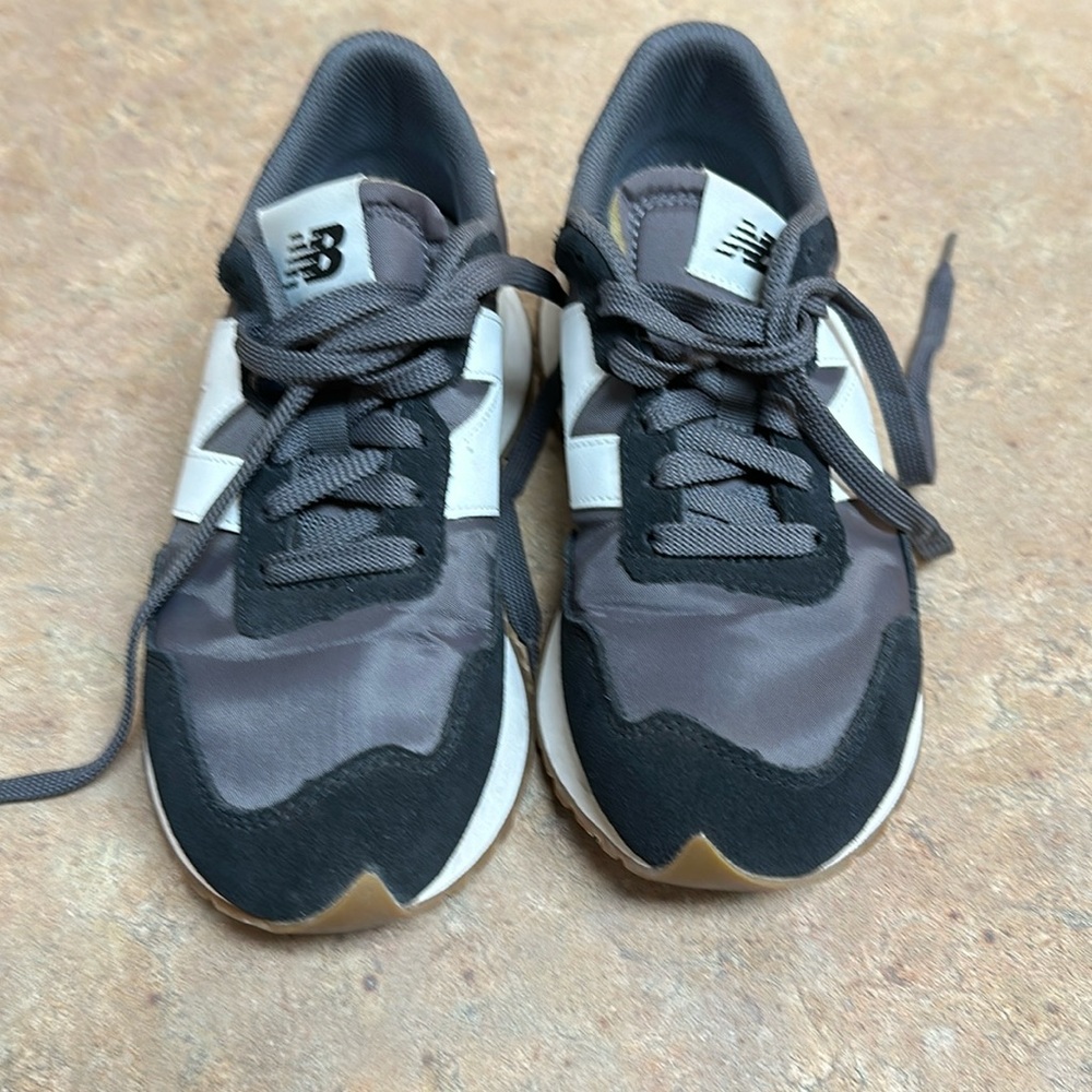 237 new balance size 7